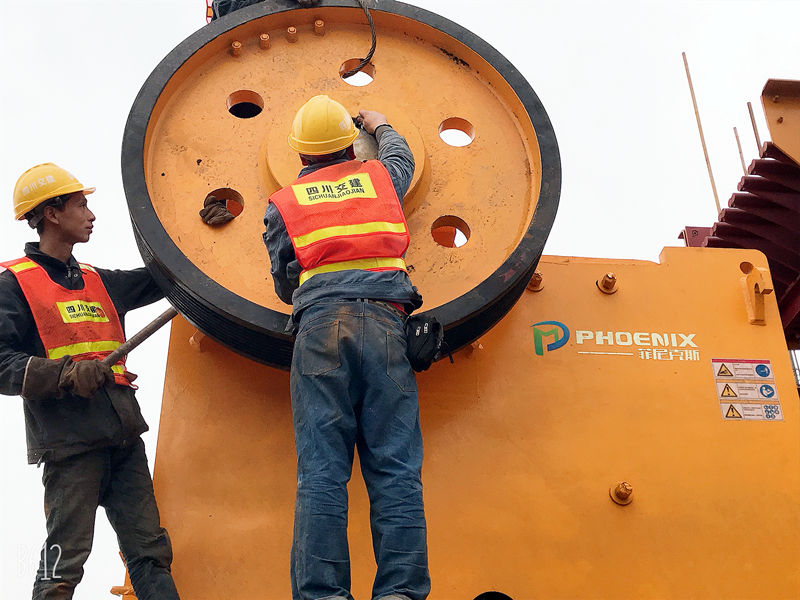 PE颚破定位安装中